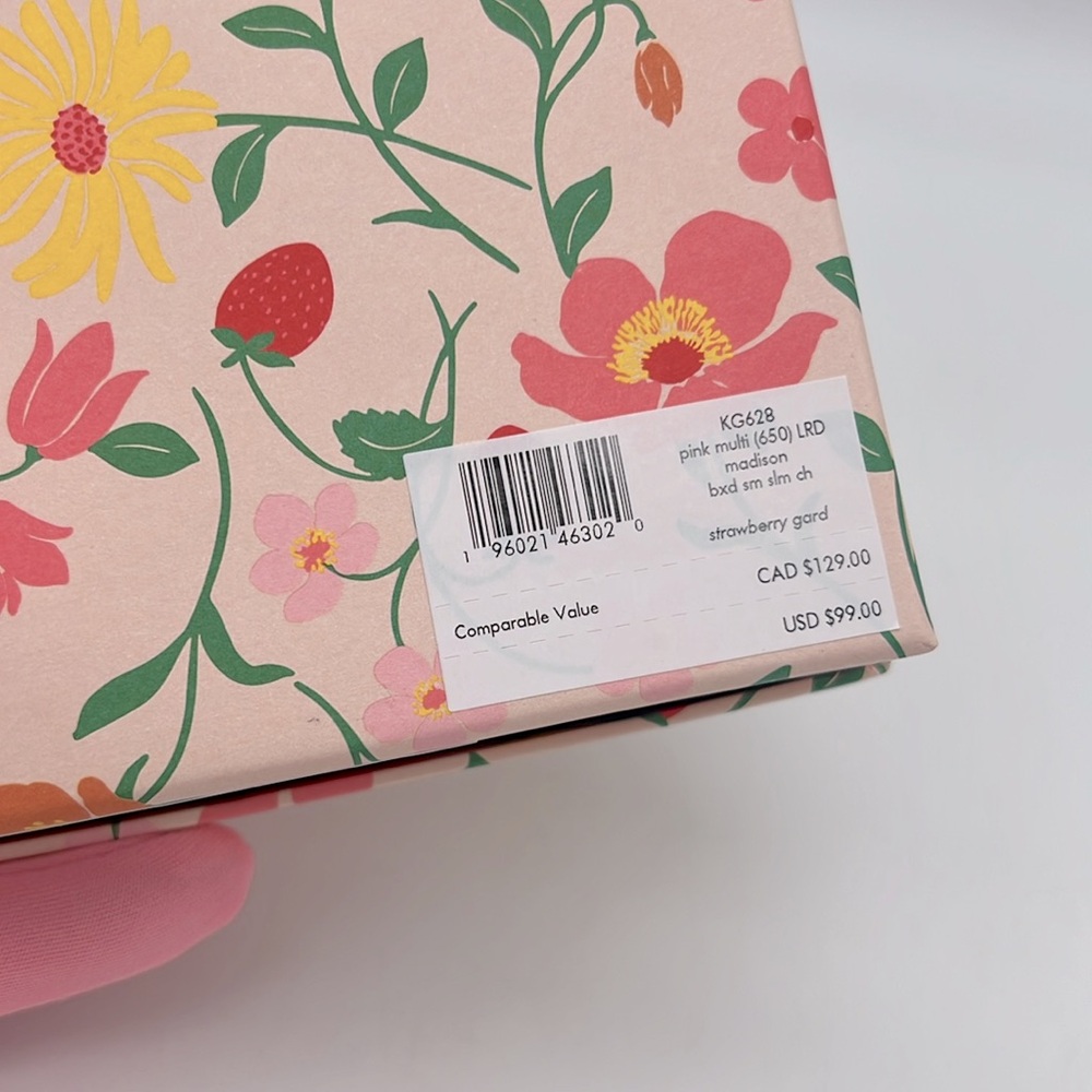 Kate Spade Boxed Madison Strawberry Garden Small Slim Card Holder Pink Multi - Picture 8 of 15